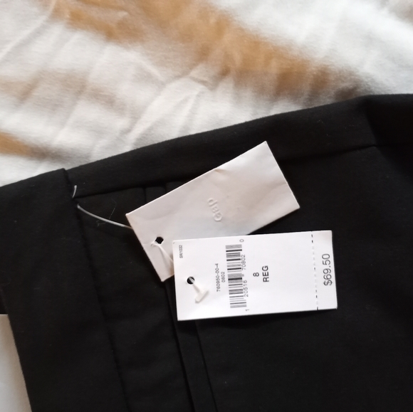NWOT GAP Women’s Modern Bootcut Dress Pant Labelled 8R (Fits like a 6R) - Picture 3 of 5